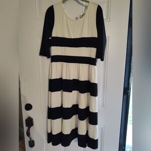 Dainty Jewells Dress Size Large